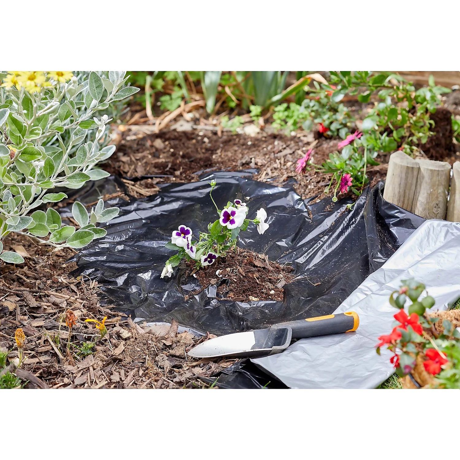 Smart Garden G30 Pro Mulch Sheet - 10m X 1m - Image 2