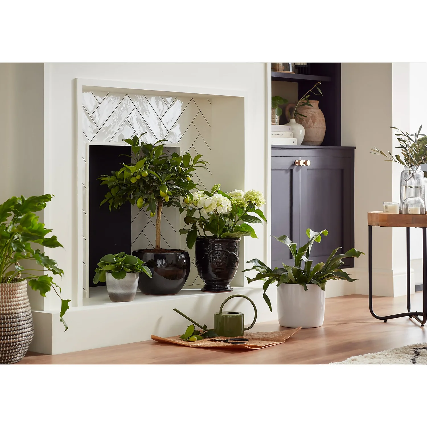 Perla White Plant Pot - 24cm - Image 3