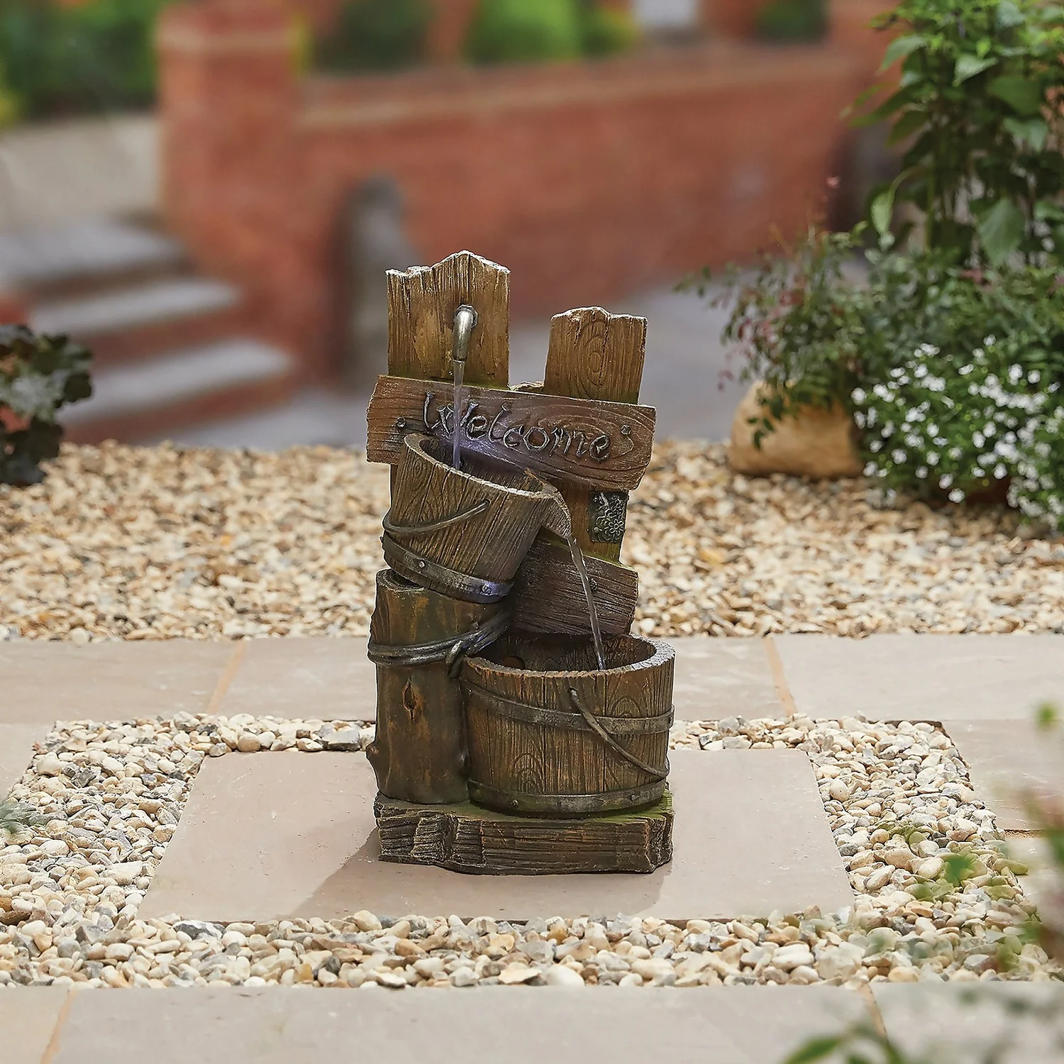 Stylish Fountain Fence Post Pours Water Feature With LEDs - Image 2