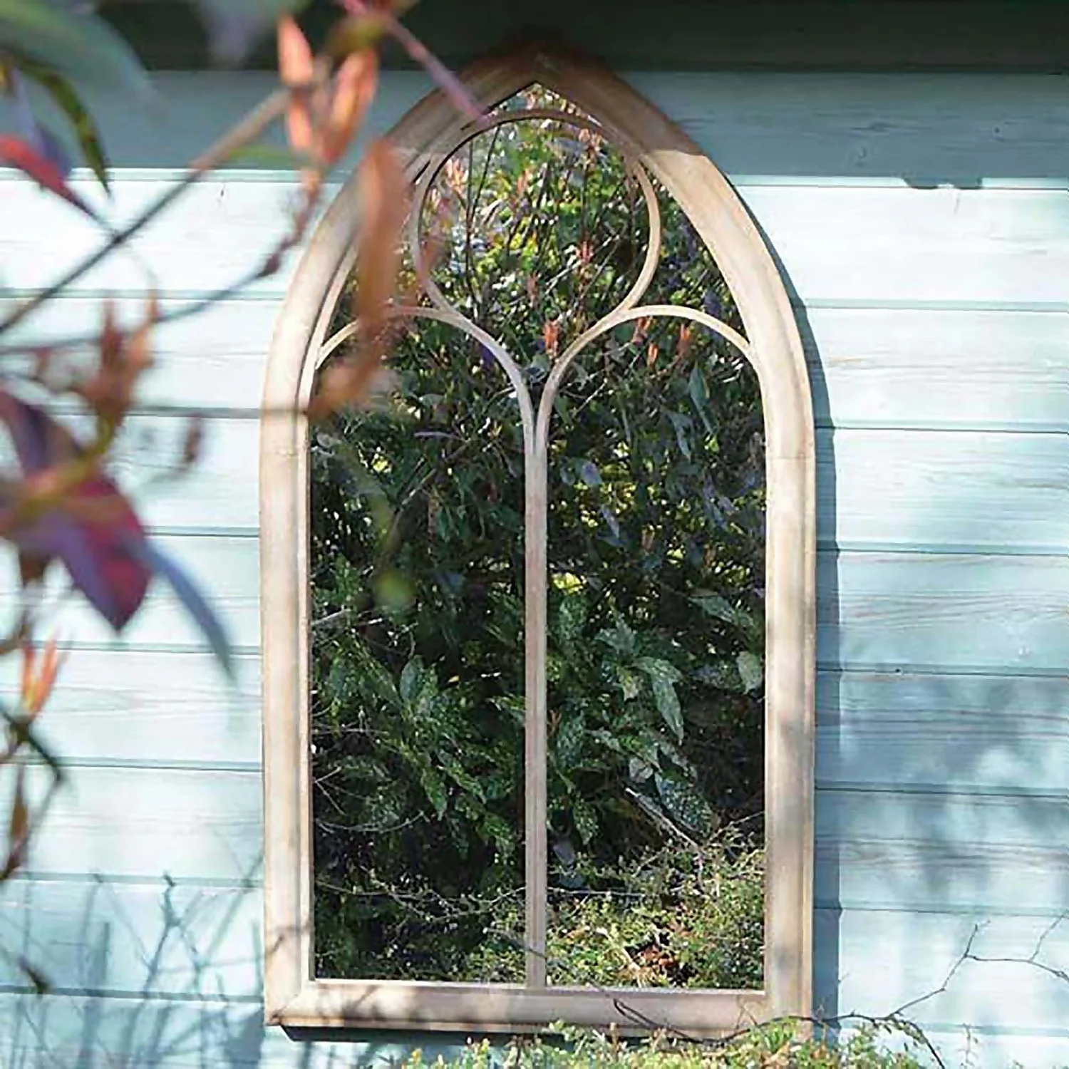 MirrorOutlet Somerley Chapel Arch Metal Garden Mirror - 112x61cm - Image 3