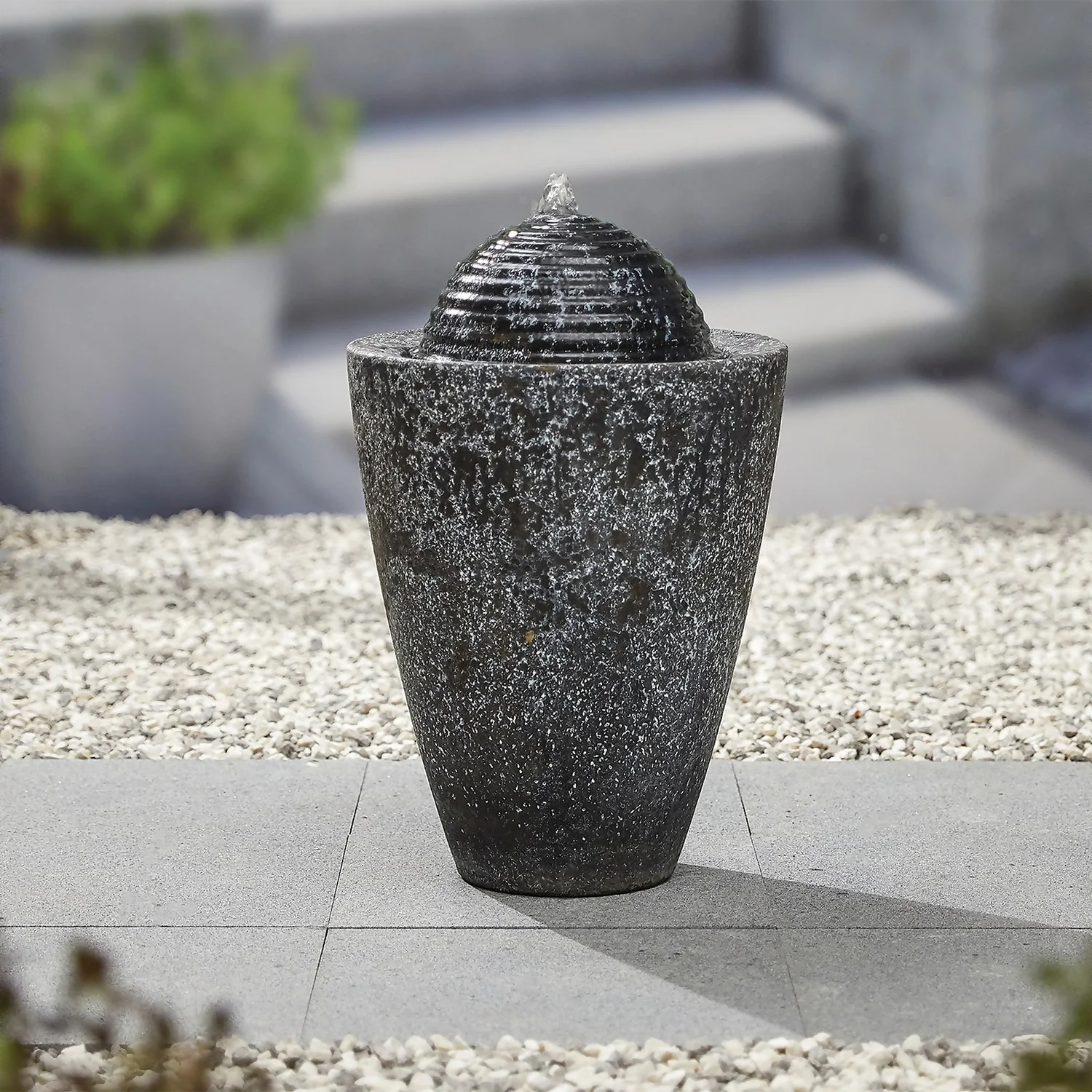 Stylish Fountain Dappled Column Water Feature - Image 2