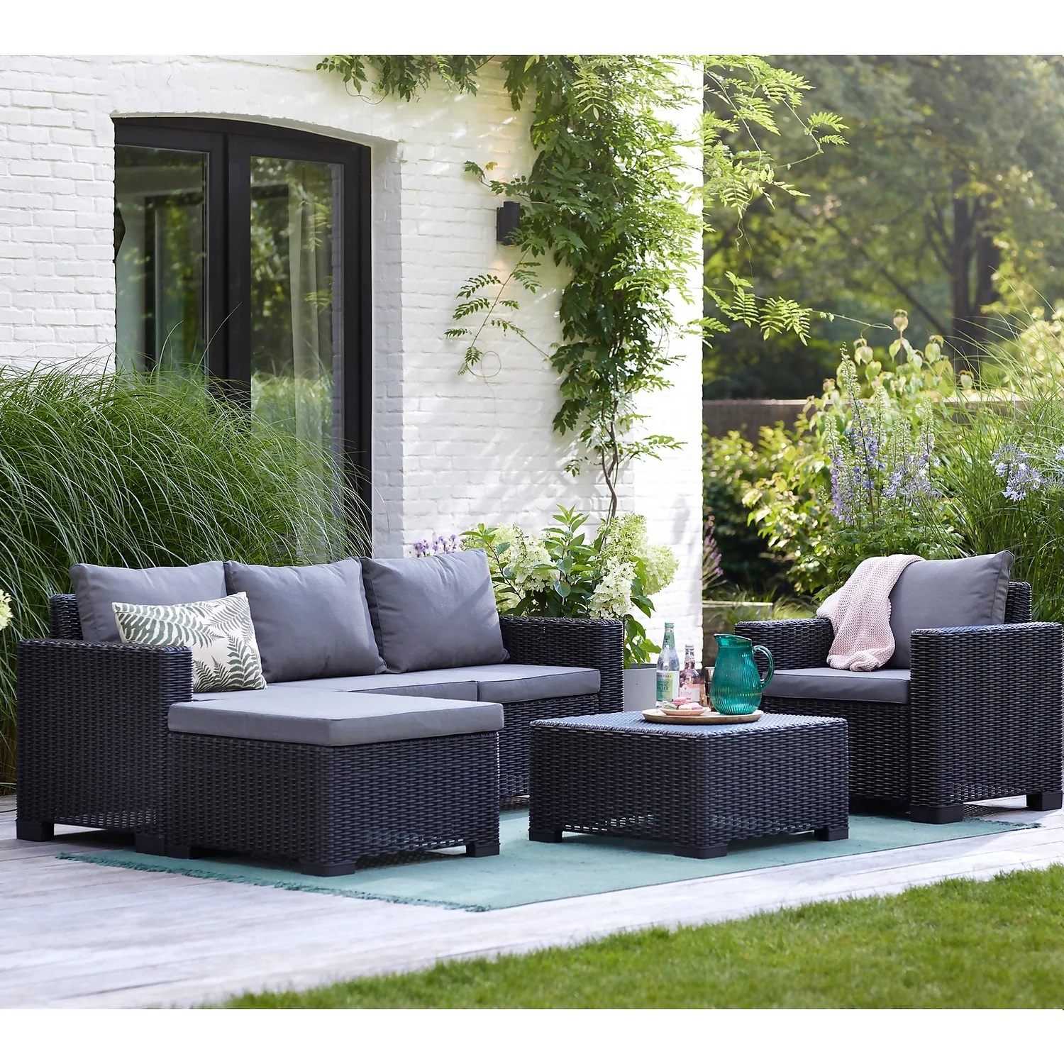 Keter California 4 Seater Outdoor Garden Furniture Chaise Lounge Set - Graphite With Grey Cushions - Image 7